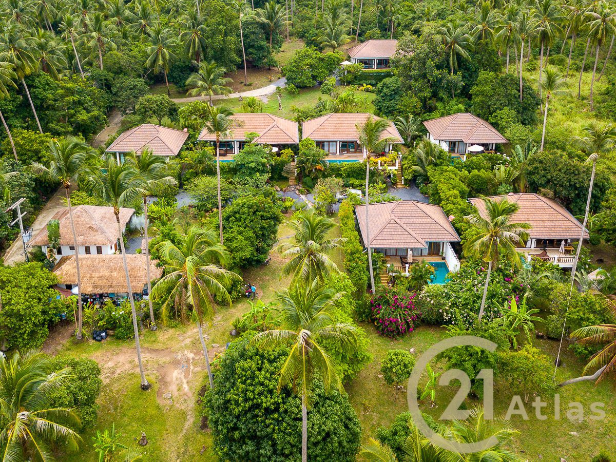 Resort of 7 Villas With Pools on Large Land (11,200 m²) For Sale in Maenam, Koh Samui