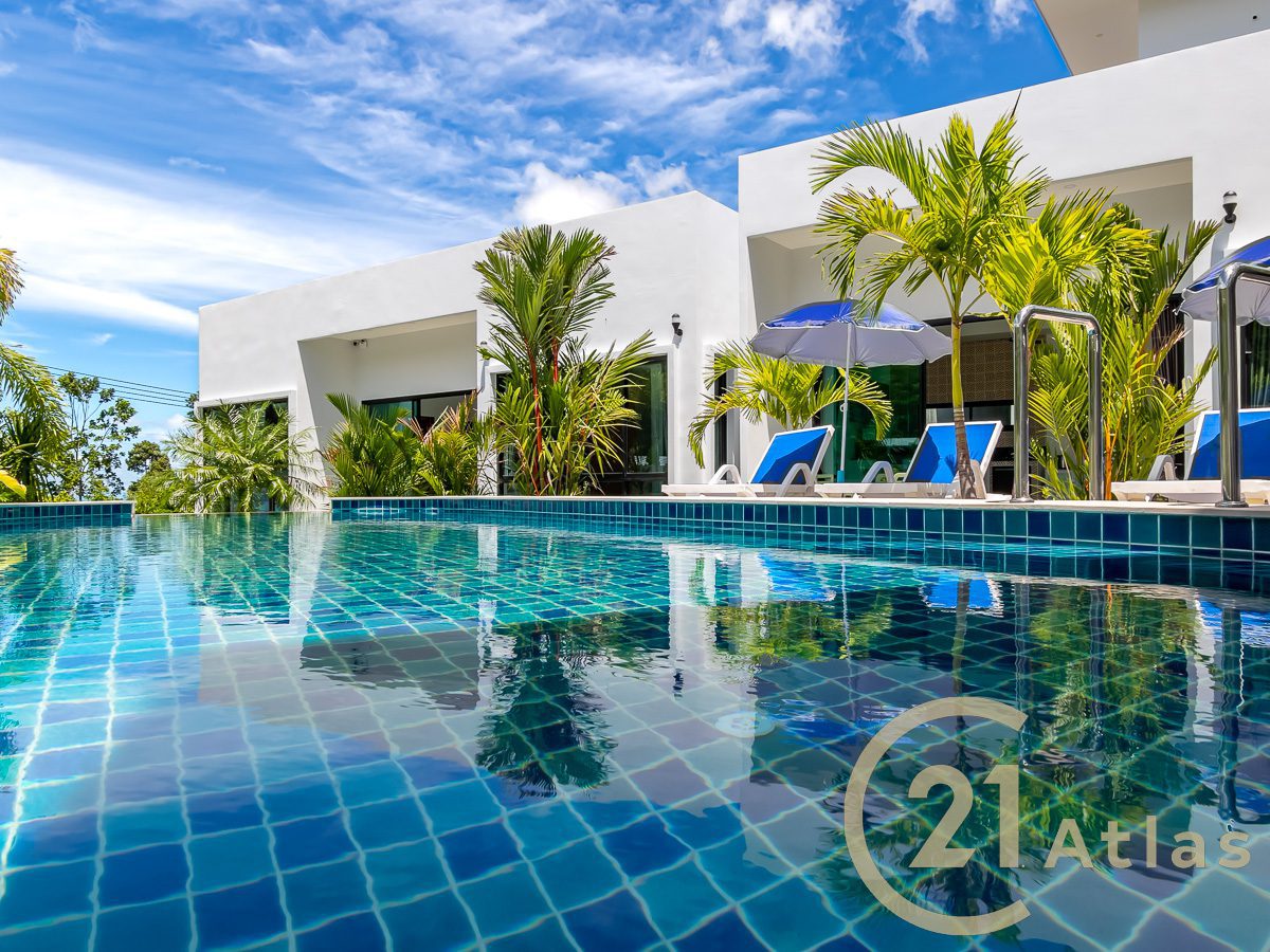 Real estate complex consisting of 4 apartments, swimming pool and amenities - Lamai