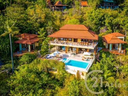 Luxurious Contemporary Pool Villa on Several Levels For Sale in Na Mueang, Koh Samui, Thailand