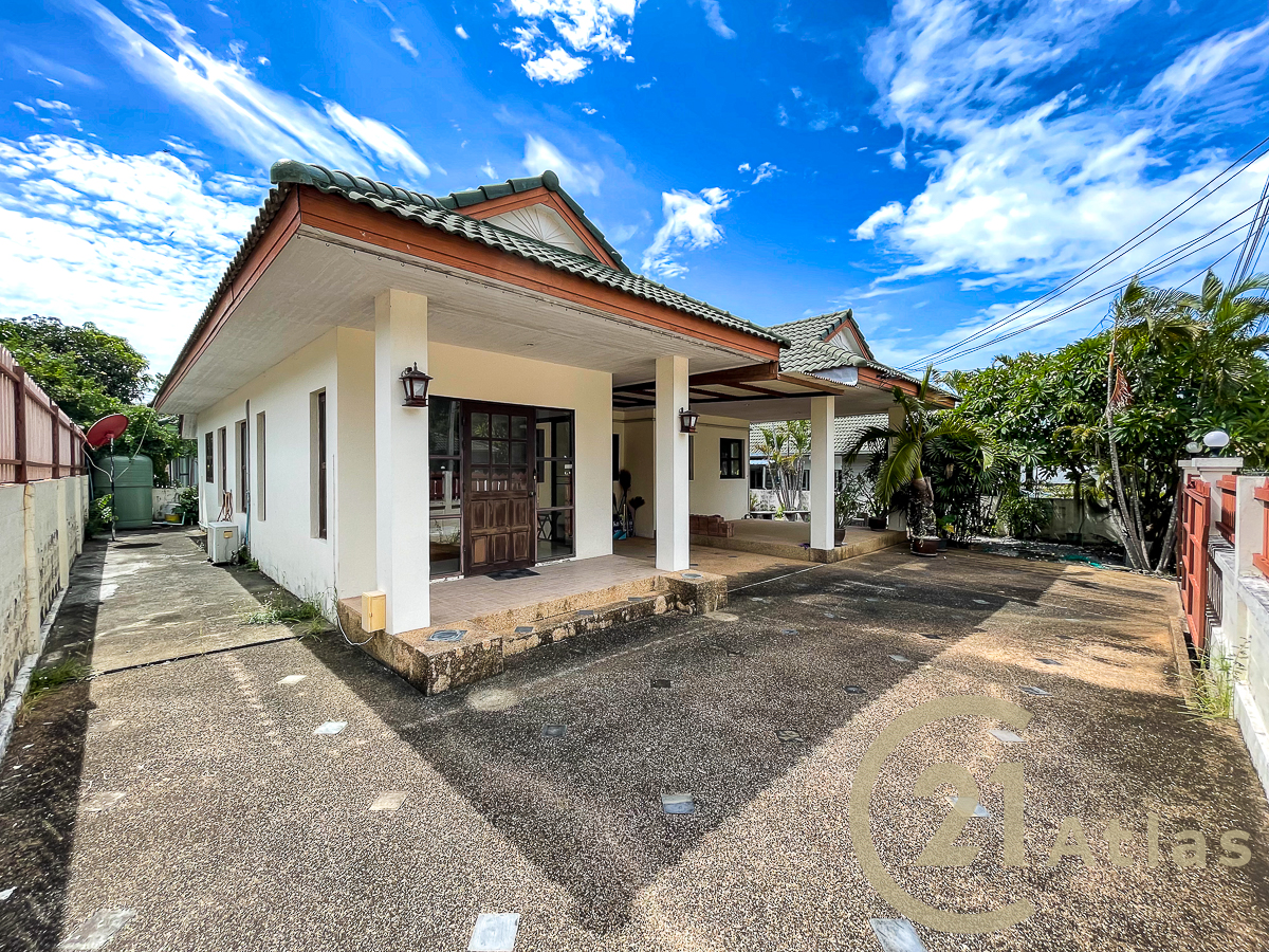three bedroom villa for sale in koh samui