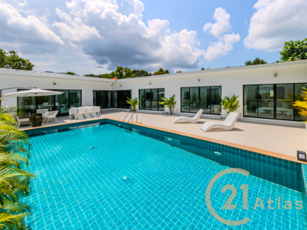1-Story Pool Villa With 5 En-Suite Bedrooms - Chaweng, Koh Samui