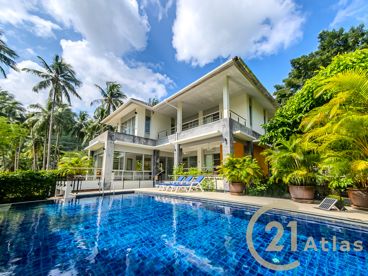 2-story pool villa with 3 bedrooms