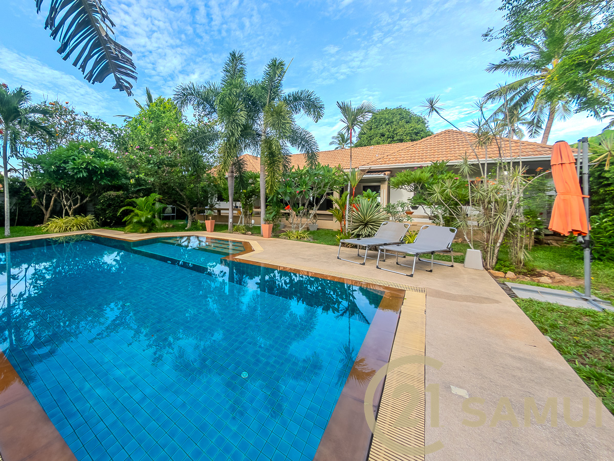 3 Bedroom Pool Villa With Garden - Bangrak, Koh Samui